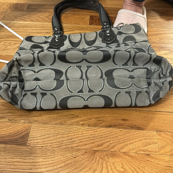 Coach Purse - Picture 5 of 5